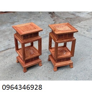 Đôn đèn gỗ hương đá kích thước cao 60 mặt vuông 30 cm.