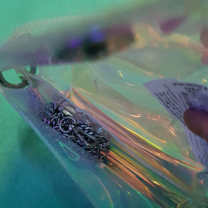 Thanh lý túi holographic z.a.r.a