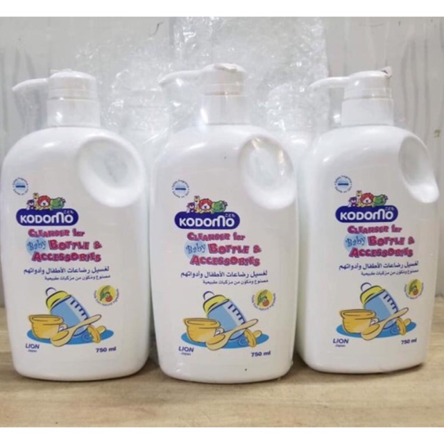 Nước Rửa Bình Kodomo Chai 750ml Bịch 700ml