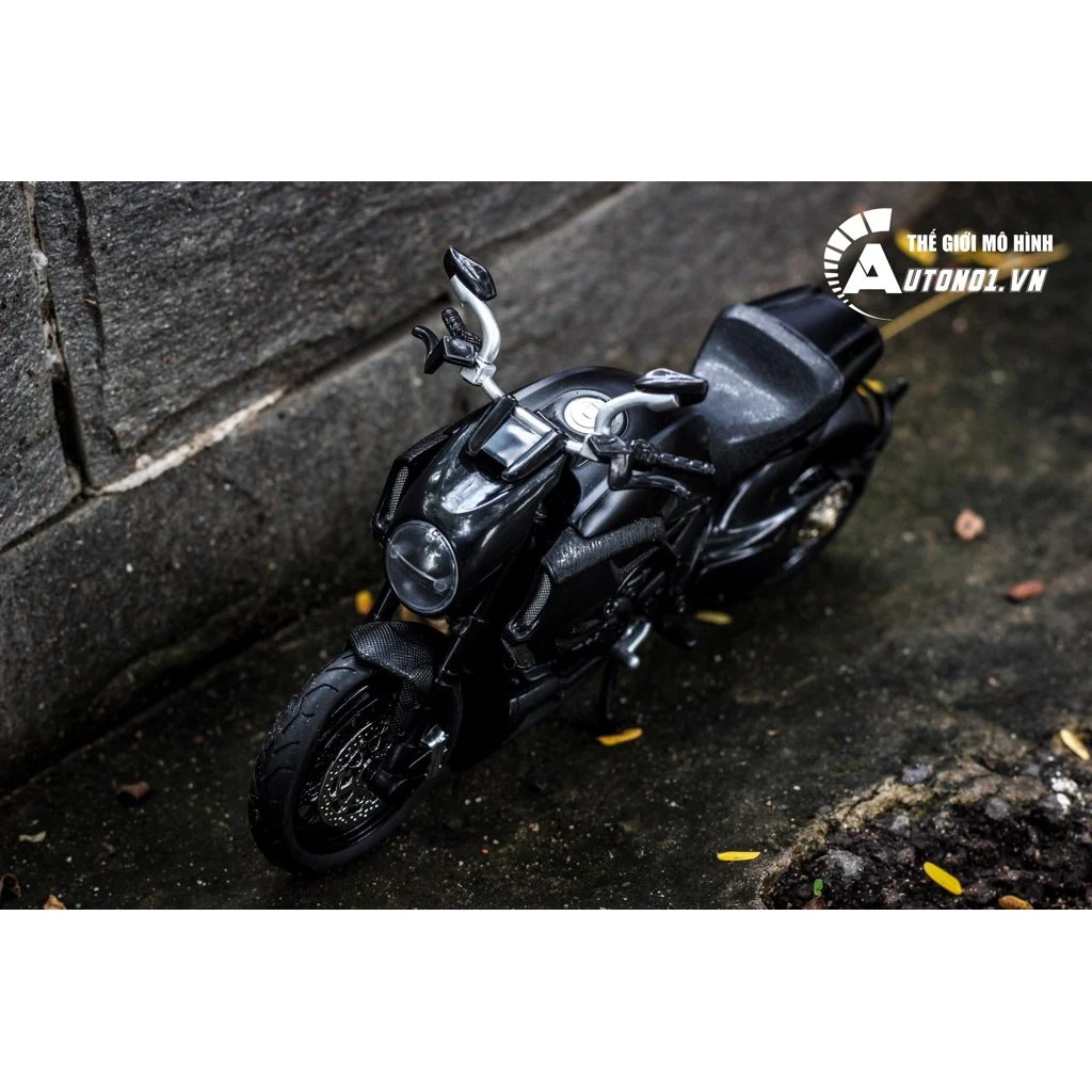 MÔ HÌNH XE DIAVEL MATT BLACK 1:12 CÓ ĐÈN NHẠC DIECAST METAL 5422