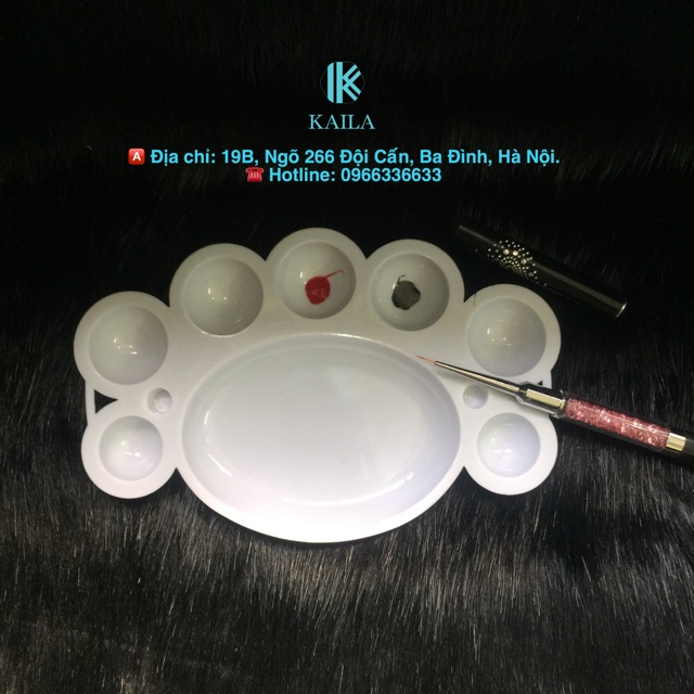 Khay đựng màu vẽ - nhiều màu