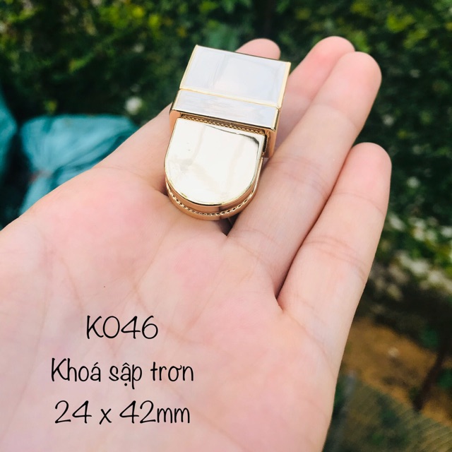 Khoá sập trơn K046