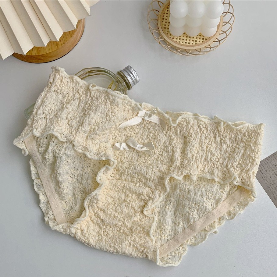 Quần lót nữ cao cấp sexy Cotton thoáng khí kháng khuẩn thêu hoa ren ngọt ngào dịu dàng Lolita sexy size 40-65kg M33 | BigBuy360 - bigbuy360.vn