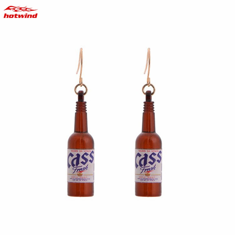 Khuyên tai nữ trang tạo hình chai rượu vang sáng tạo