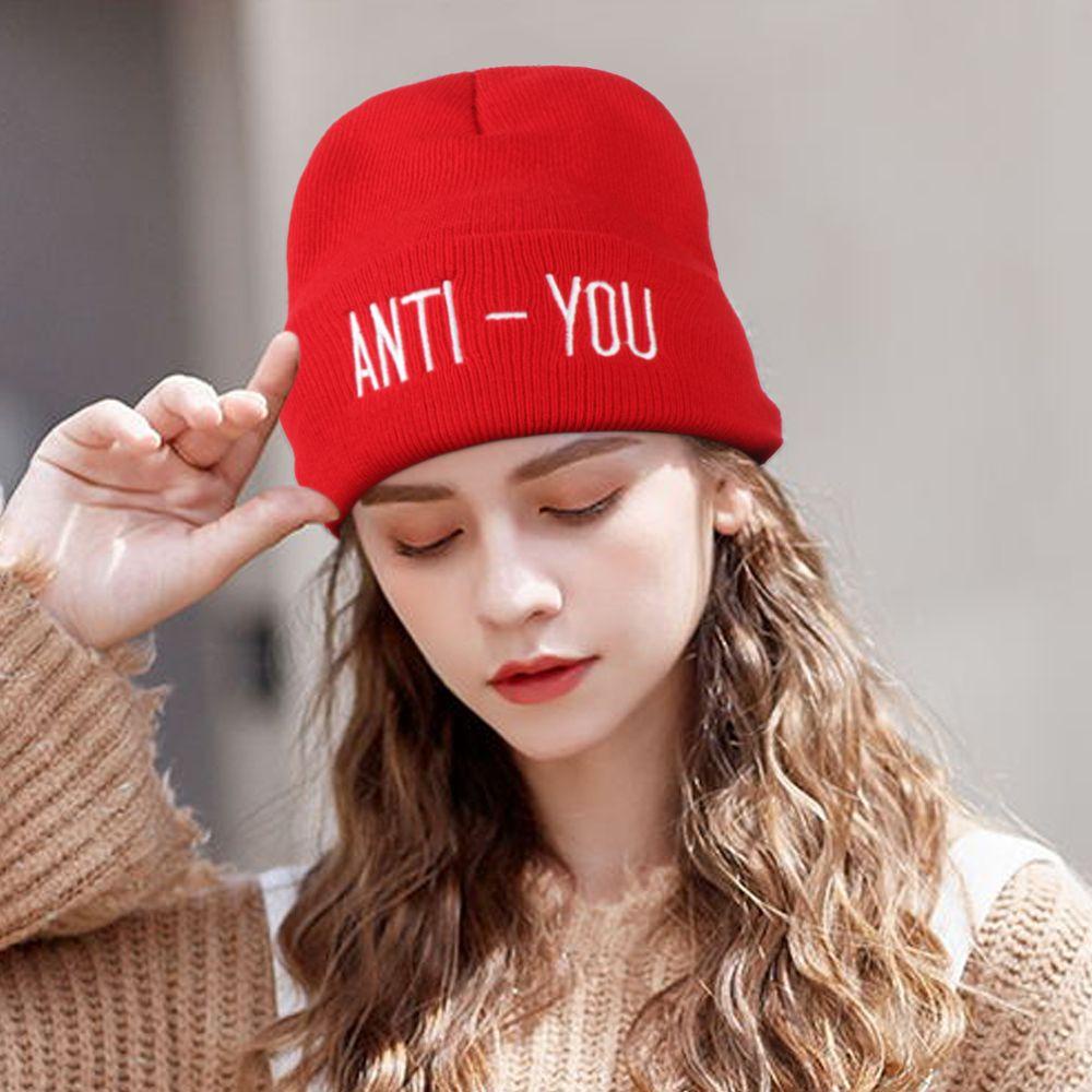 Mũ Beanie Dệt Kim Mềm Mại Thêu Chữ Chống Xã Hội
