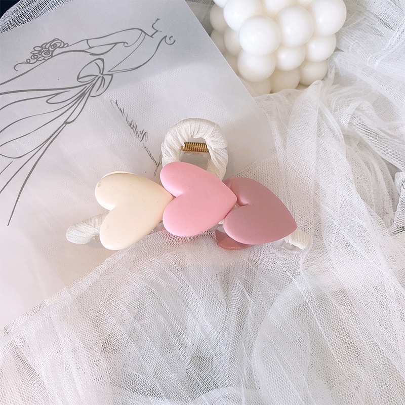 Kẹp tóc càng cua đính charm tim xinh xắn |Hubeshop