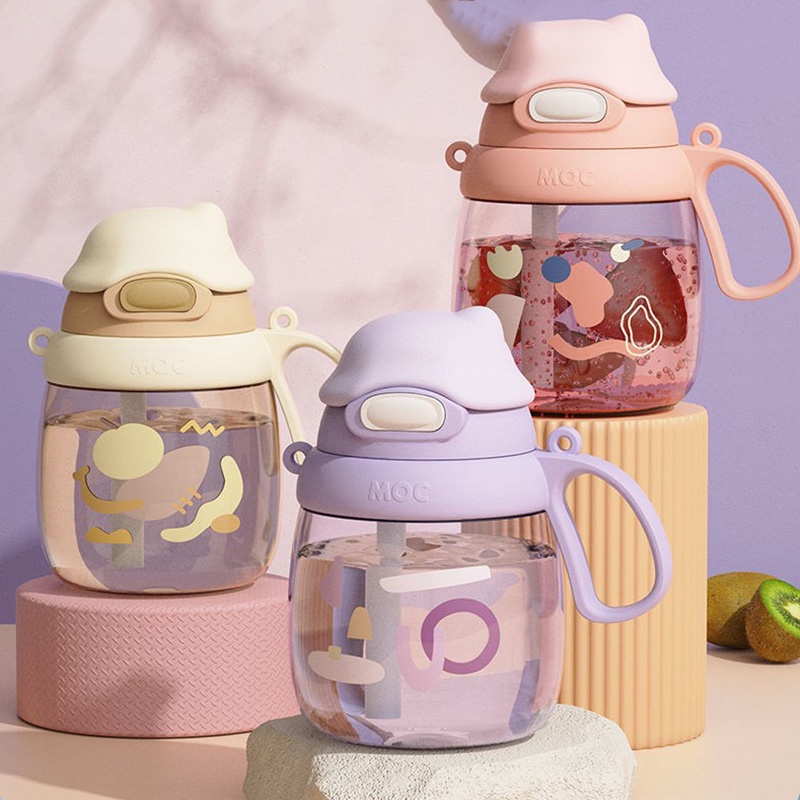 Bình Nước Dung Tích Lớn Có Ống Hút Tiện Lợi Cho Trẻ Em