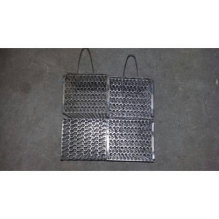 Bẫy chuột lồng ĐA SỸ, HÀ ĐÔNG