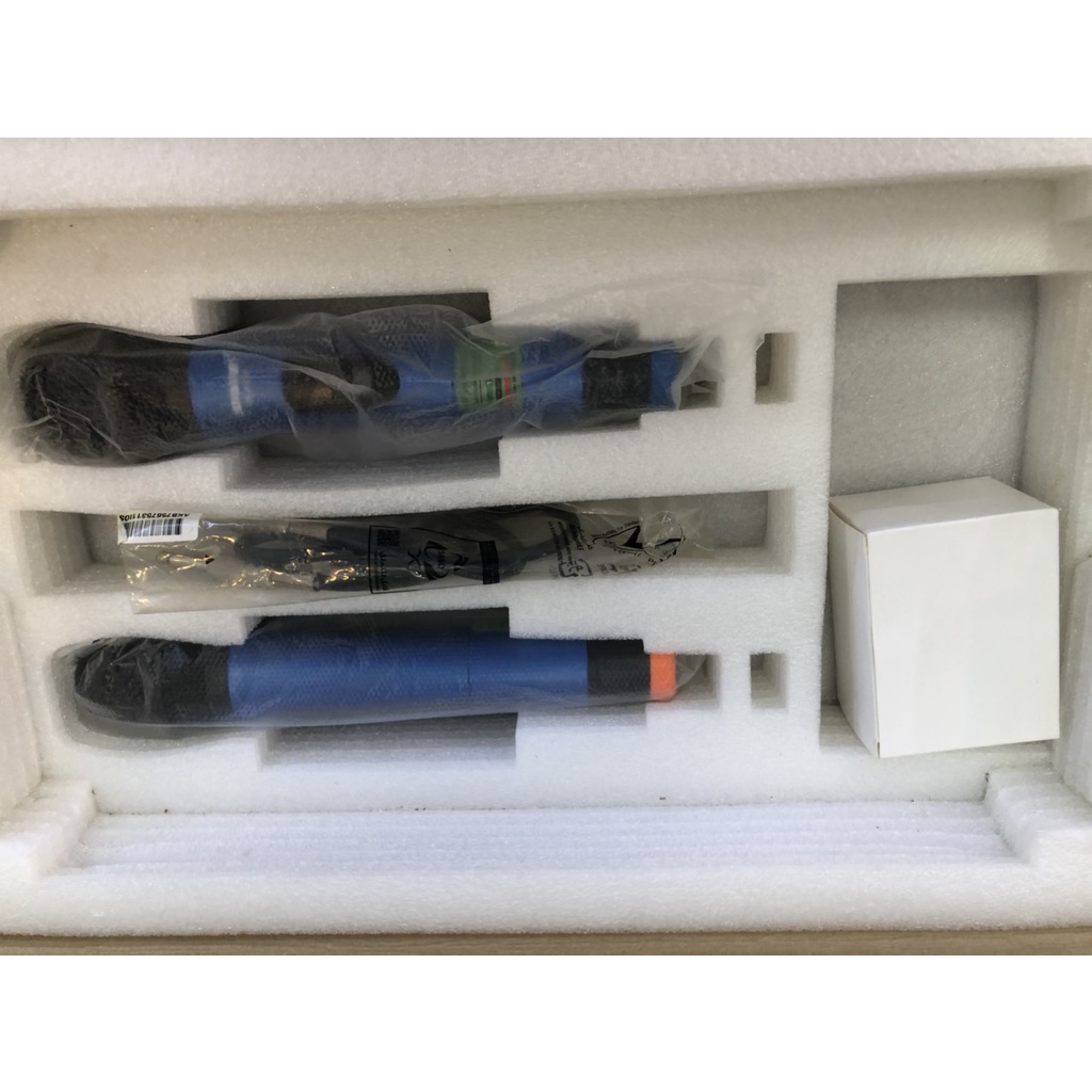 BỘ 2 MICRO KARAOKE KHÔNG DÂY UHF SHURE BLXC9