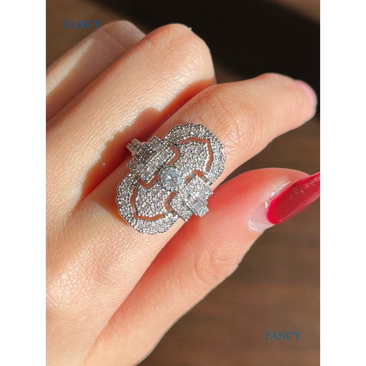 Nhẫn Cưới Đính Đá Thời Trang Thanh Lịch Cho Nữ