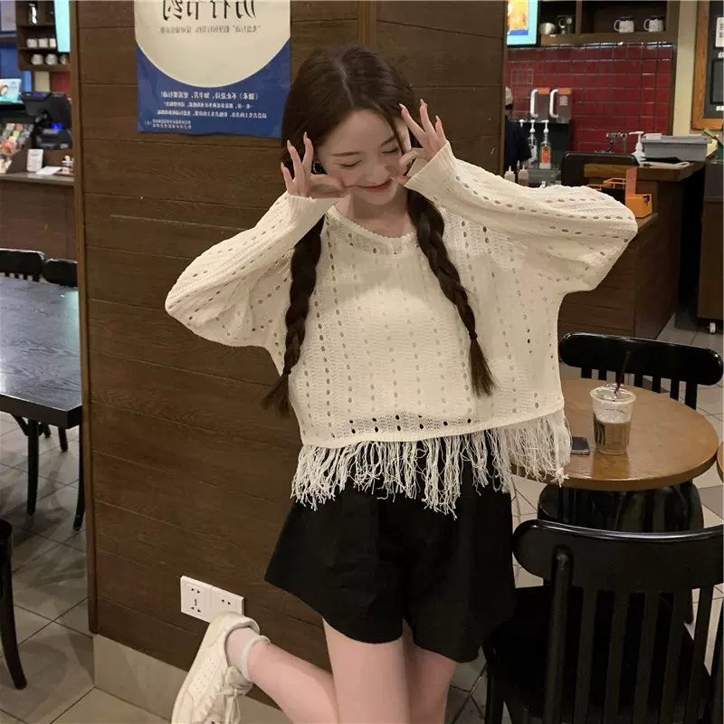 Áo Len Tay Dài Họa Tiết Kẻ Sọc Phối Tua Rua Thời Trang Mùa Thu Mới Cho Nữ