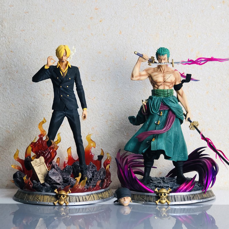 Mô hình Zoro có effect cao khoang 37cm - One Piece