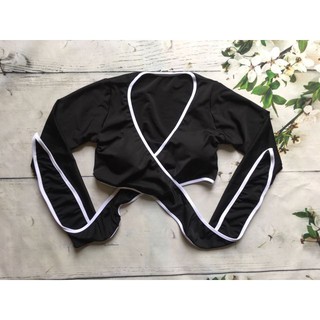 Áo bikini tay dài đắp chéo đen viền trắng