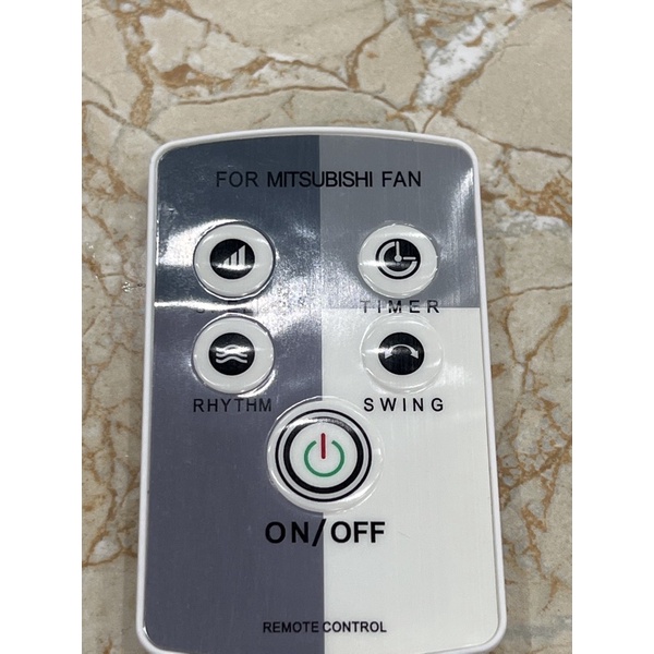 ĐIỀU KHIỂN QUẠT MITSUBISHI ELECTRIC kèm pin