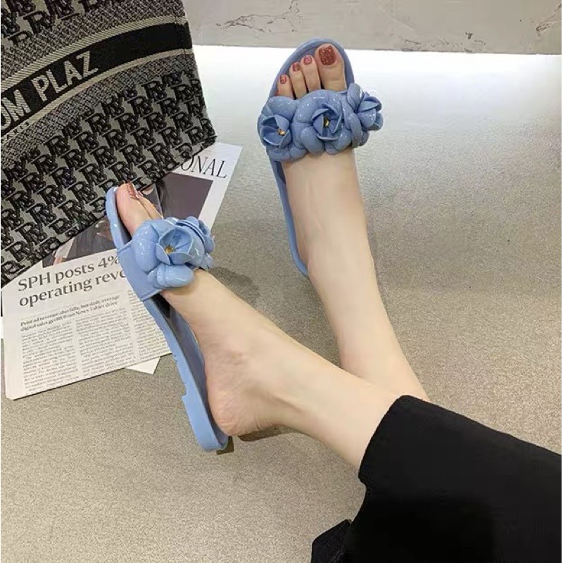 Dép nhựa hoa trà