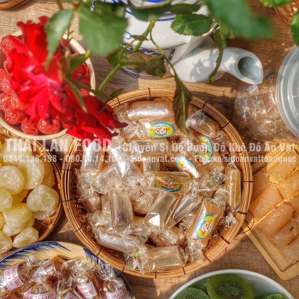 Mứt Mãng Cầu Xiêm Tách Hạt Ái Liên Lon 300gr (Mứt mãng cầu quấn / Mứt mãng cầu tép)