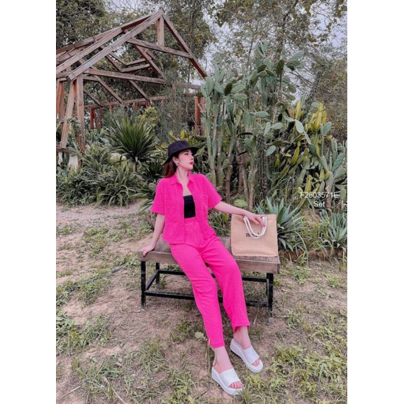 Set áo sơ mi xốp tay ngắn quần dài suông 2503