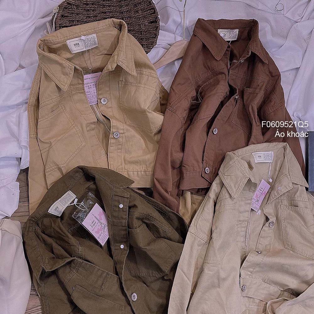 Áo khoác kaki cổ bẻ có túi tay dài siêu thời trang!