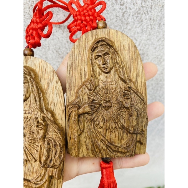 Tượng Đức Mẹ Maria Trầm Hương Tốc treo xe hơi