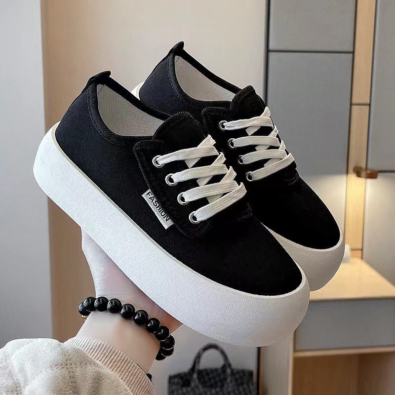 Giày thể thao bánh mì đế cao fashion