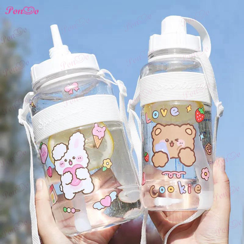 Bình Đựng Nước Thể Thao 600ml 1000ml 1500ml 2000ml Kèm Miếng Dán Hình Gấu Dễ Thương