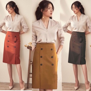 Chân váy phối nút dễ thương