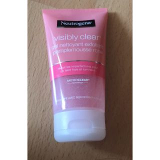 Sữa rữa mặt Neutrogena hoa hồng