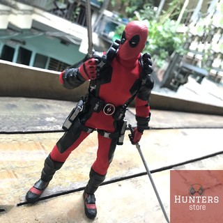 Mô hình Deadpool Mezco bootleg
