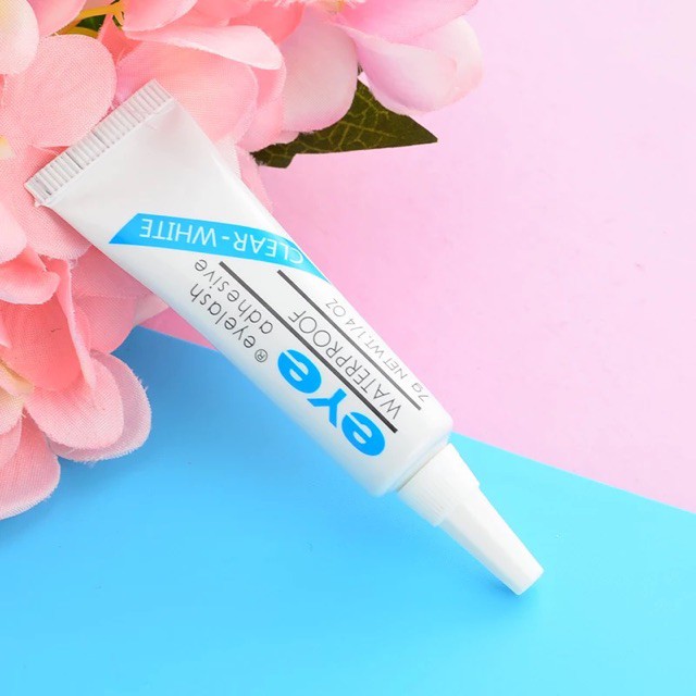 Keo Dán Mi Trong Suốt EyeLash Adhesive