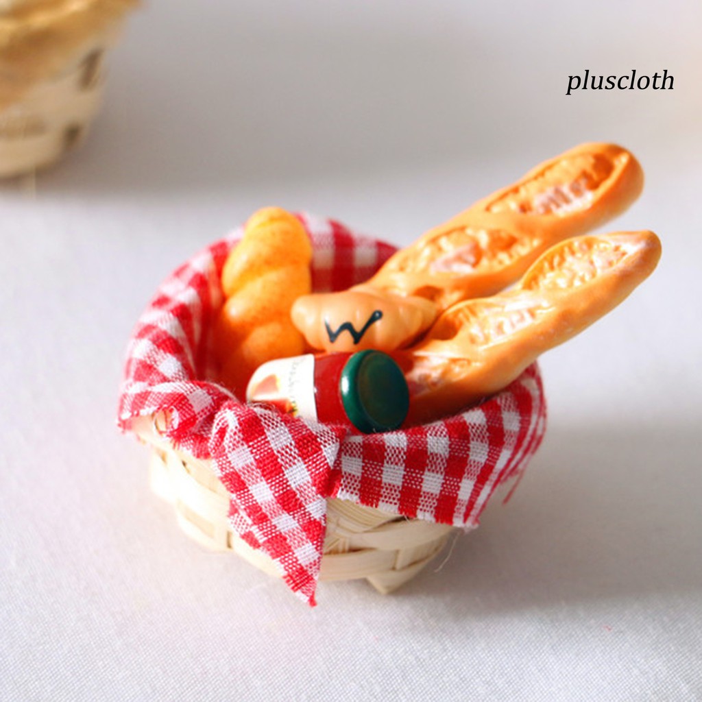 Rổ tre cỡ nhỏ trang trí nhà búp bê