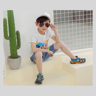 Sandal bé trai bít mũi xd55 form to hơn bt 1 size