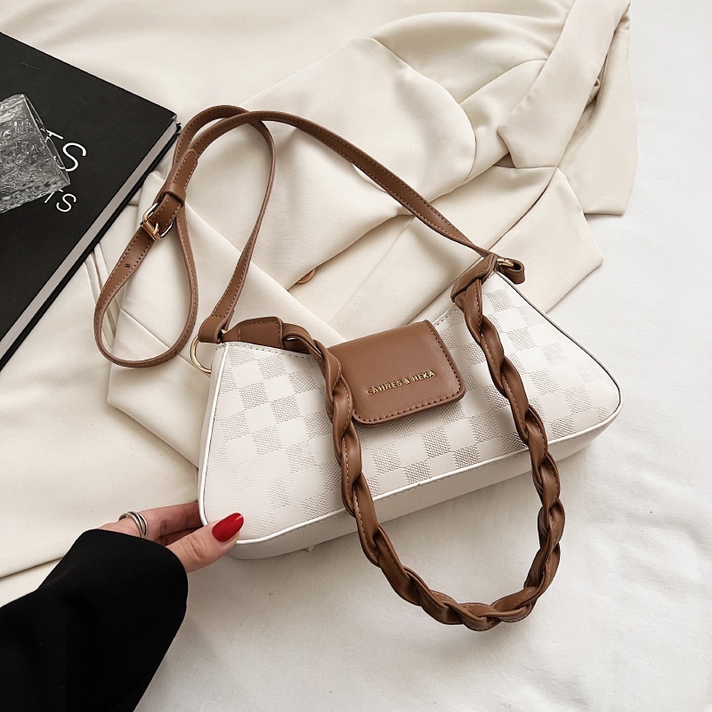 Túi Xách Đeo Vai / Kẹp Nách Cỡ Nhỏ Phong Cách Cổ Điển Thời Trang Thu Đông Mới Chất Lượng Cao Cho Nữ