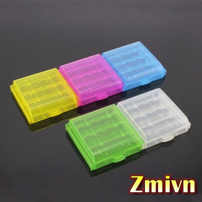 Hộp đựng pin AA / AAA màu ngẫu nhiên