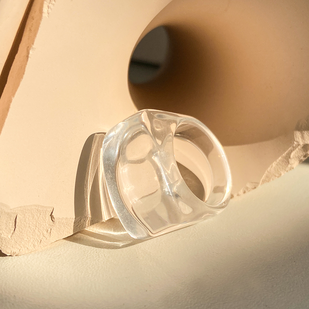 Nhẫn Nhựa Acrylic Trong Suốt Phong Cách Cá Tính Thời Trang Hàn Quốc