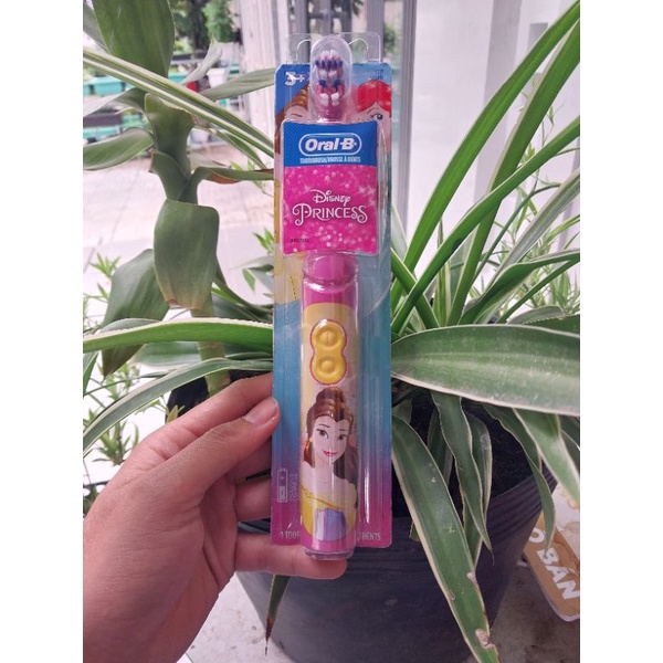 Bàn chải đánh răng bằng pin cho bé Colgate và Oral-B , Spinbrush .