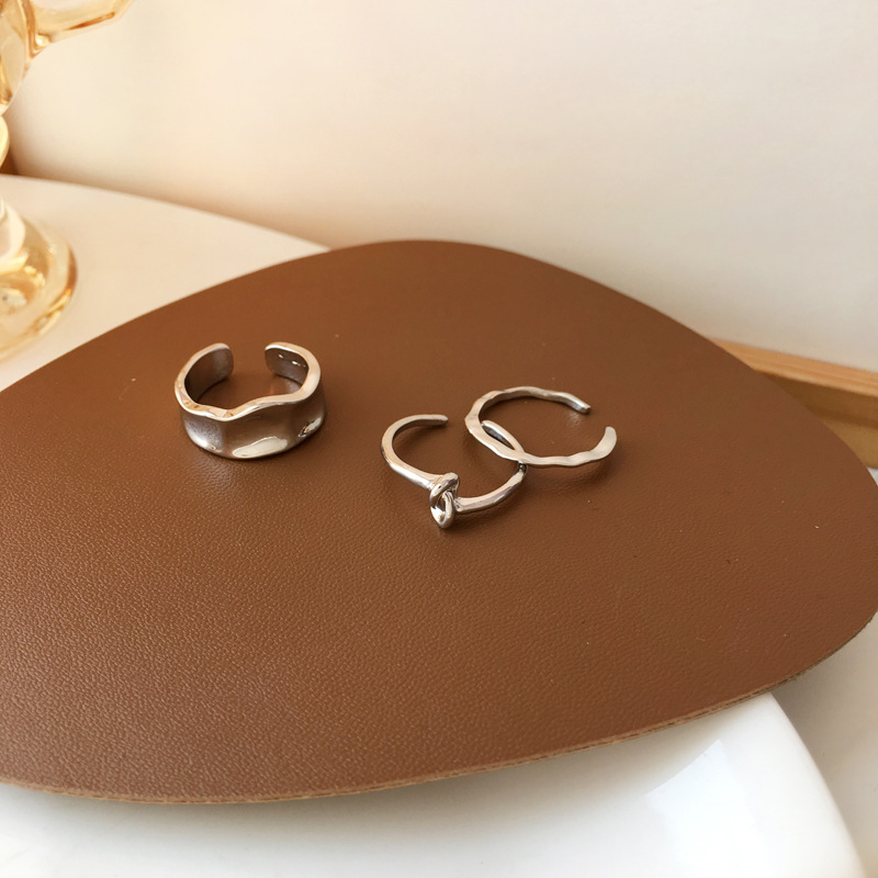 Bộ ba chiếc nhẫn bằng kim loại thiết kế thắt nút không đối xứng phong cách hip hop cá tính thời trang 19932