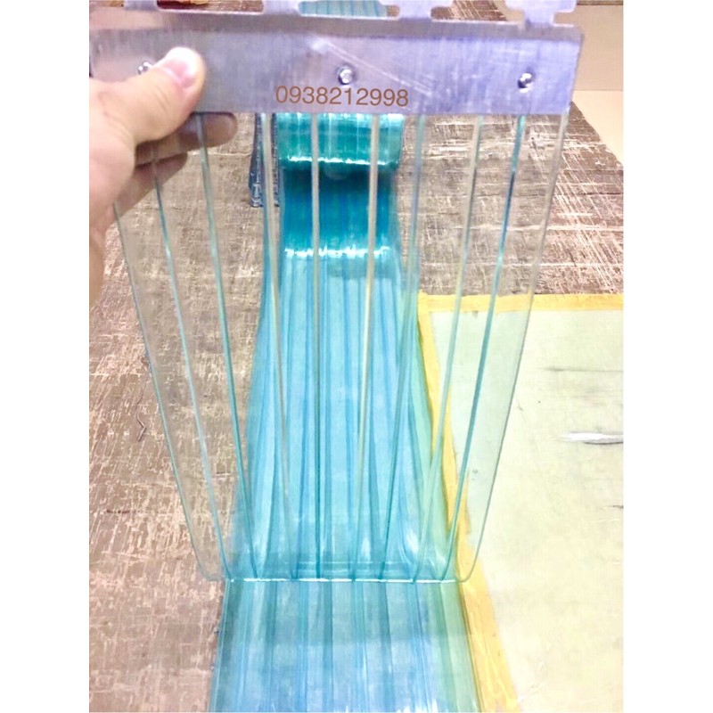 MÀNG NGĂN LẠNH PVC 1.6*200*1m