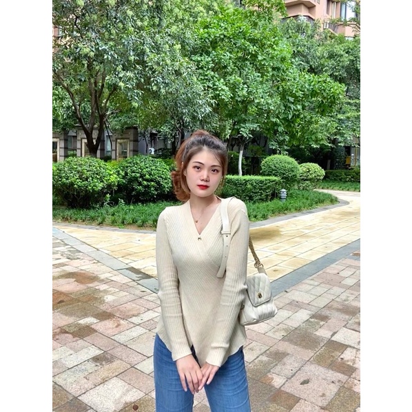 Áo Len Body Vạt Lệch Tôn Dáng Style Ulzzang Quinnie Store MS219