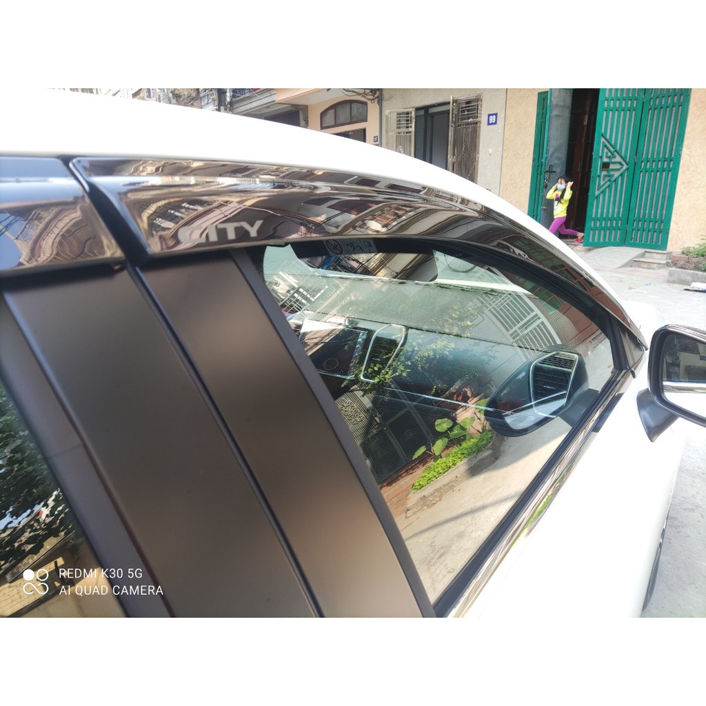 Vè Che Mưa Đen Honda City 2021 2022 bộ 4 chiếc có sẵn keo dính 2 mặt