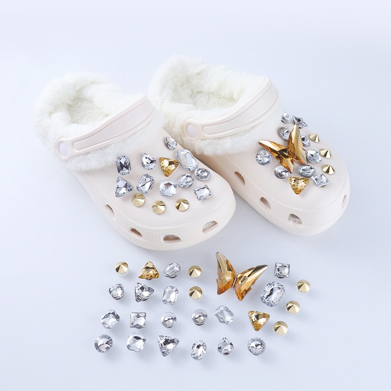 Charms Phụ Kiện Khóa Giày Crocs Hình Hoa Bướm Phong Cách Punk DIY