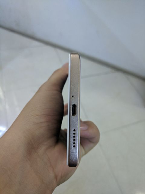 Điện Thoại Sharp MS1 Đẹp 99% 2Sim 4G/Ram3G/Rom32G | BigBuy360 - bigbuy360.vn