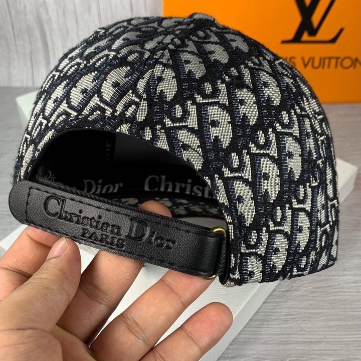 [Mã FAMARAL1 giảm 10K đơn 50K] Mũ lưỡi trai ❤️ Nón kết chất vải kaki dày thêu chữ DIOR cao cấp