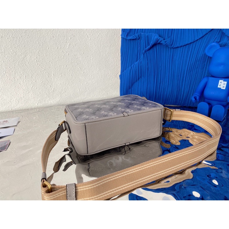 Túi đeo chéo COACH thời trang cao cấp 2021