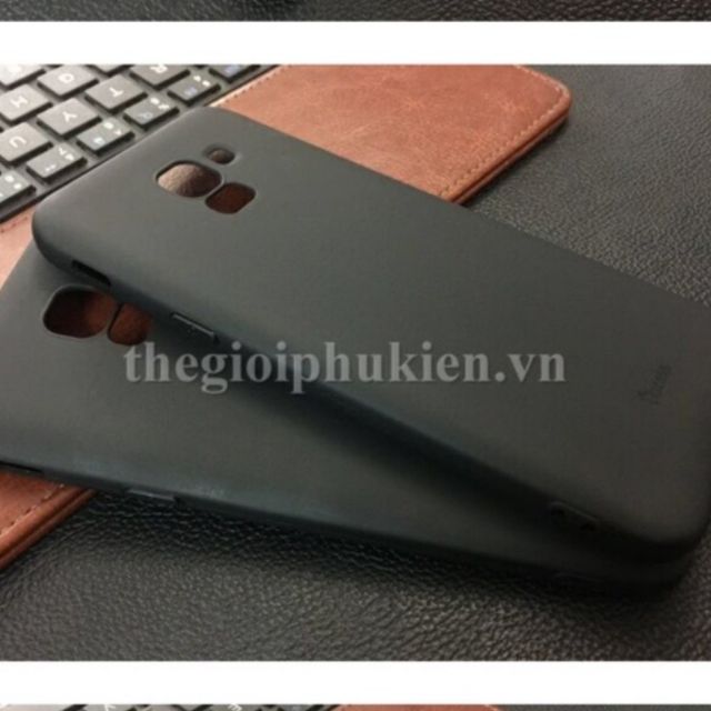 Ốp lưng Ou Case cho galaxy j8 2018 silicon dẻo màu (đen-xanh)