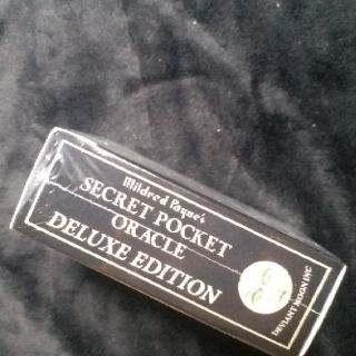 Bộ bài Mildred's Secret Pocket Oracle DELUXE 2020