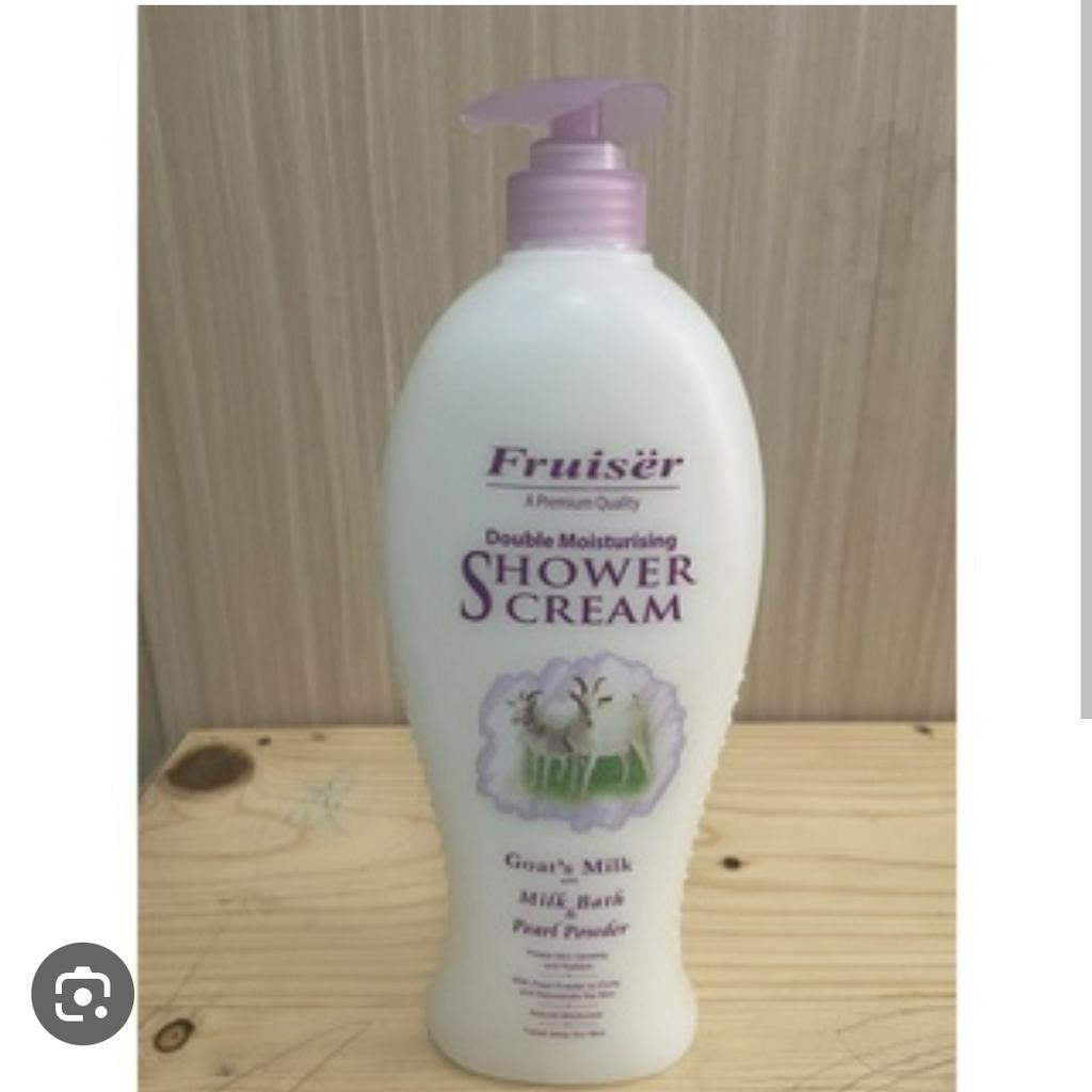 SỮA TẮM DƯỠNG DA FRUISER UV WHITE