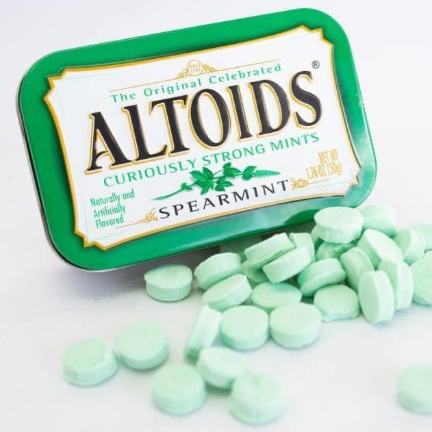 Kẹo ngậm bạc hà Altoids Spearmint hộp 50g - Mỹ