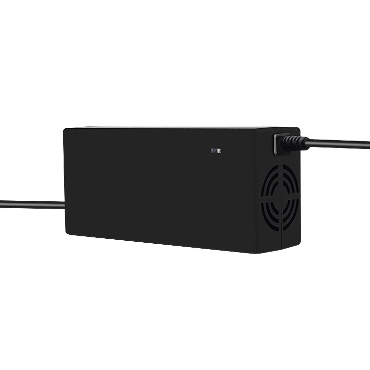 Sạc 3S 12.6V 10A dùng cho pin Li-ion 3.7V