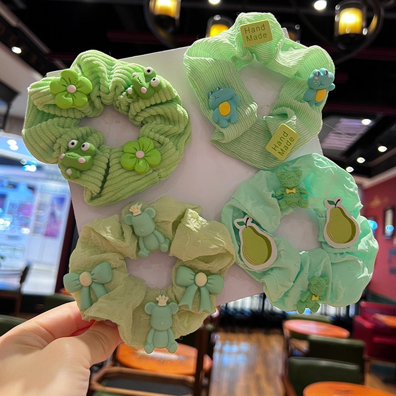 Chun buộc tóc Scrunchies gắn charm dễ thương