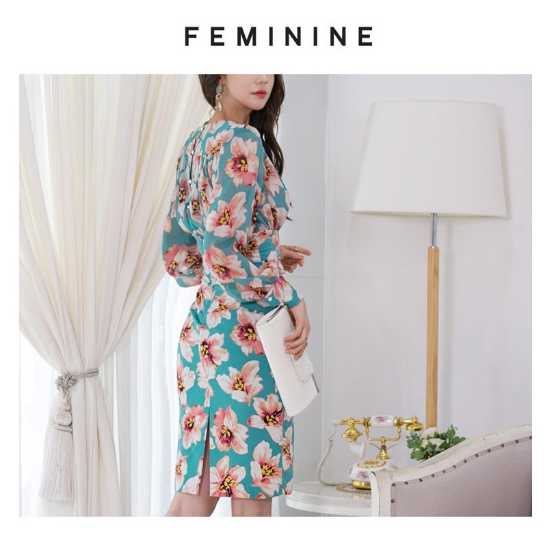 Đầm Hoa Dự Tiệc Cổ V Dài Tay Ôm Dáng